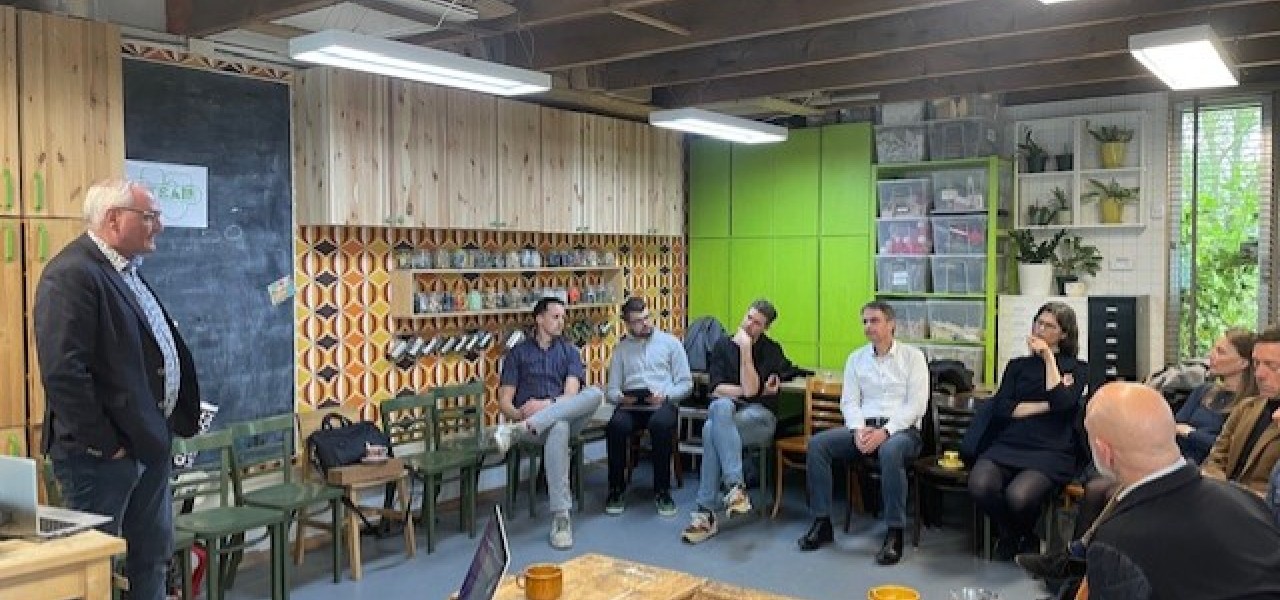 Doorpaksessie circulair herinrichten: van oude trein naar nieuwe werkplek