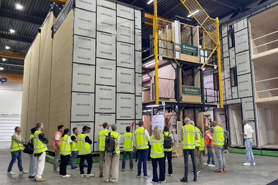 Van fabriek tot praktijk, industriële woningbouw écht in beweging
